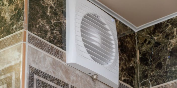 Améliorez la circulation de l’air dans votre salle de bains : guide pour l’installation d’un système de ventilation efficace