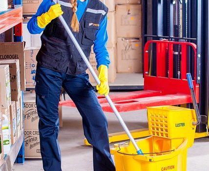 Quels types de produits de nettoyage sont les plus efficaces pour le nettoyage de chantier ?
