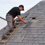Ardoises vs Tuiles : quel matériau choisir pour votre toiture ?