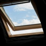 Les fenêtres de toit électriques : le confort et la praticité au quotidien