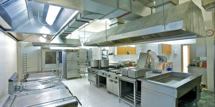 Ventilation, évacuation, extraction : les réseaux indispensables d&rsquo;une cuisine aux normes