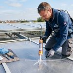 Comment réparer un impact ou une fissure sur un panneau de toiture en polycarbonate