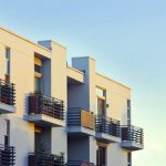 La grelinette sur un balcon ? Les outils de la permaculture urbaine adaptés